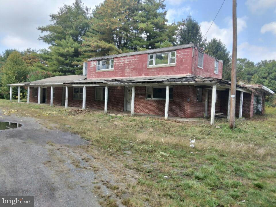 9541 ROUTE 209, WILLIAMSTOWN, PA 17098, photo 1 of 29