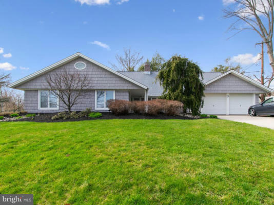 7 ROUND HILL RD, LEVITTOWN, PA 19056 - Image 1