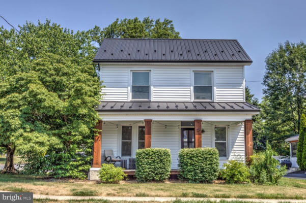 15 W MAIN ST, BROWNSTOWN, PA 17508 - Image 1