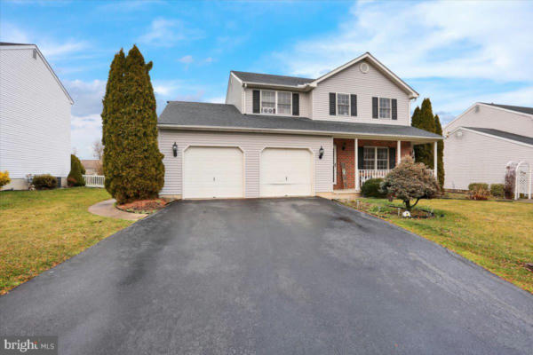 318 CARRIAGE DR, WERNERSVILLE, PA 19565 - Image 1