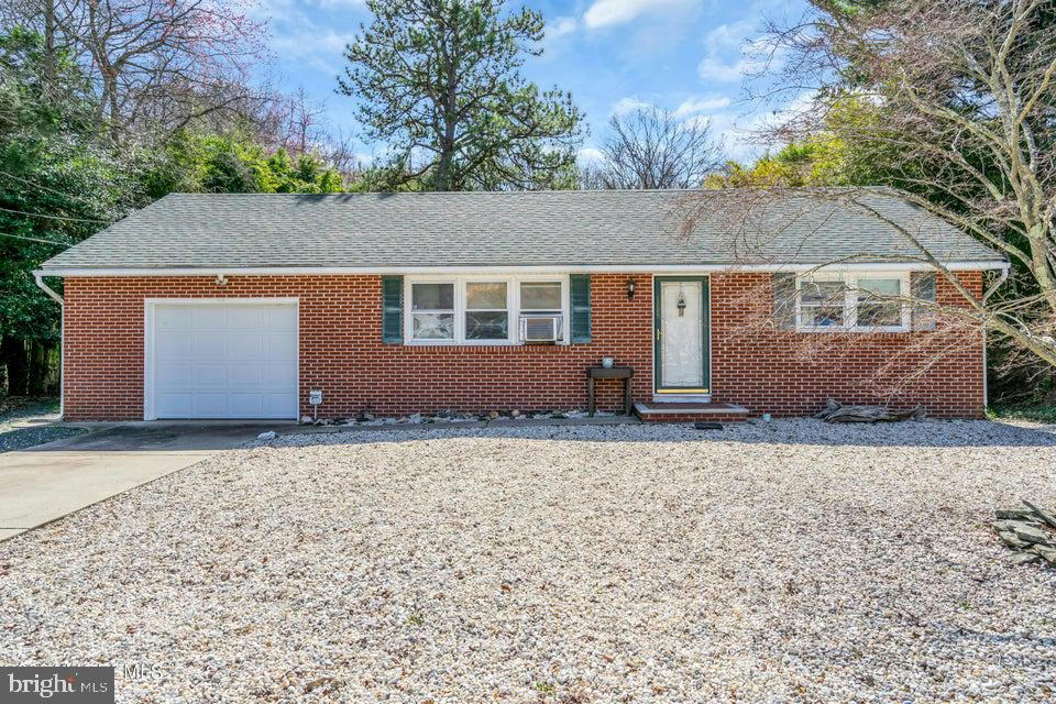 64 CLEARWATER DR, WARETOWN, NJ 08758, photo 1 of 47
