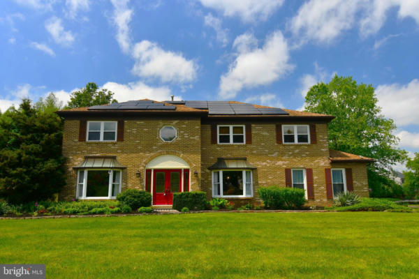 2031 COUNTRY CLUB DR, DOYLESTOWN, PA 18901 - Image 1