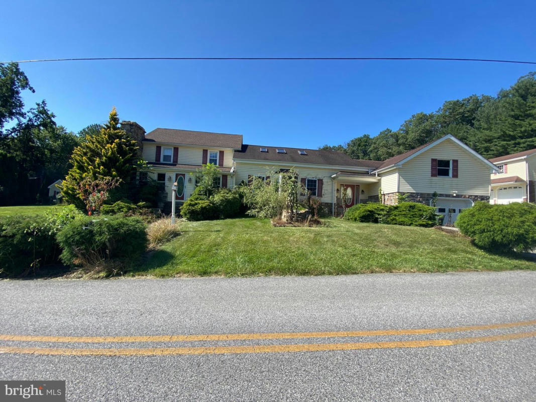 7877 GNATSTOWN RD, HANOVER, PA 17331 Single Family Residence For Sale