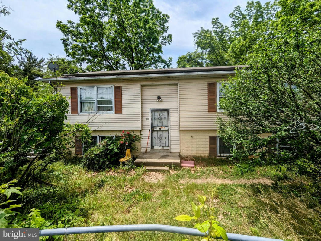300 JADELEAF AVE, CAPITOL HEIGHTS, MD 20743, photo 1 of 31