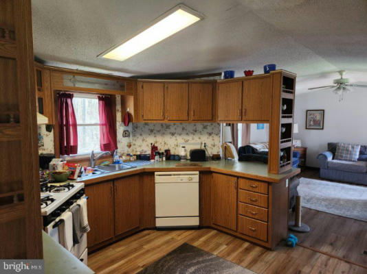 24 VALLEY GORGE MOBILE HOME PARK, WHITE HAVEN, PA 18661, photo 5 of 25