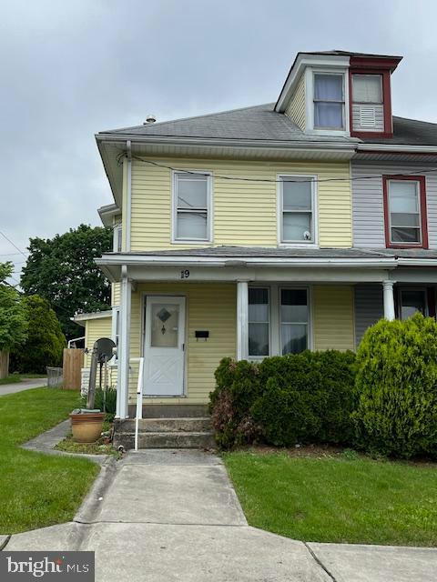 19 S 3RD AVE, LEBANON, PA 17042, photo 1 of 18