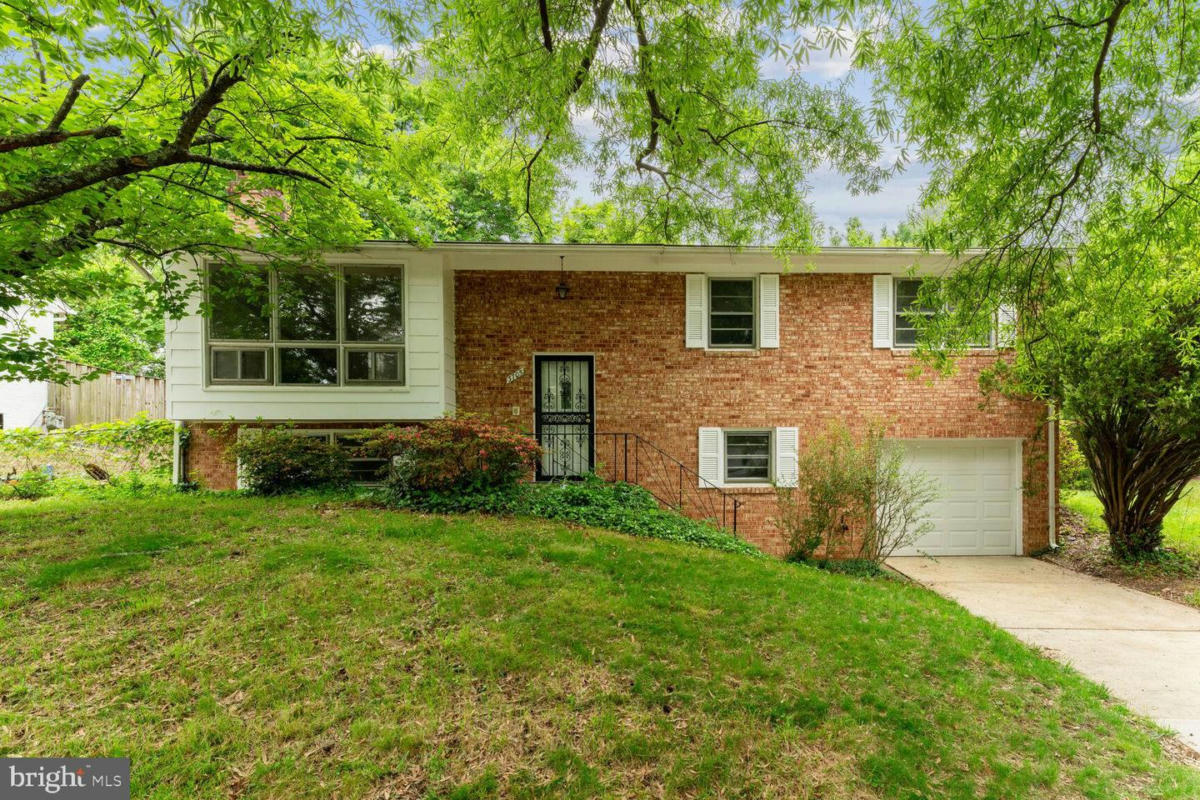 3705 LEEDS DR, SUITLAND, MD 20746, photo 1 of 29