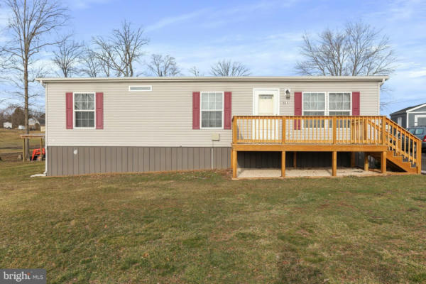523 BROWN RD, MARTINSBURG, WV 25404, photo 4 of 37