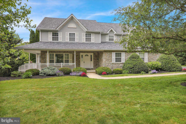 147 FOX HILL DR, WERNERSVILLE, PA 19565 - Image 1