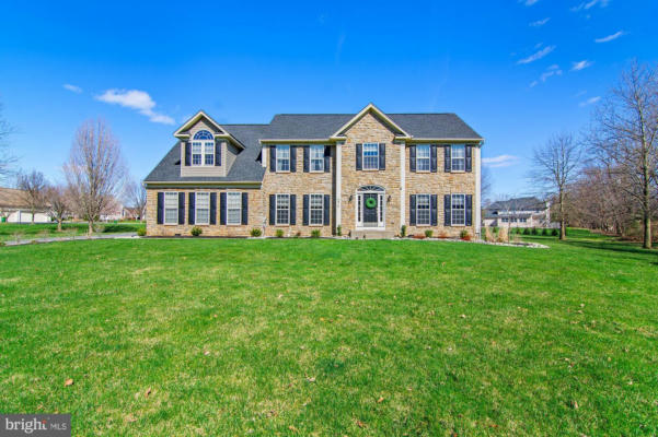 6870 SUNFLOWER LN, MACUNGIE, PA 18062 - Image 1