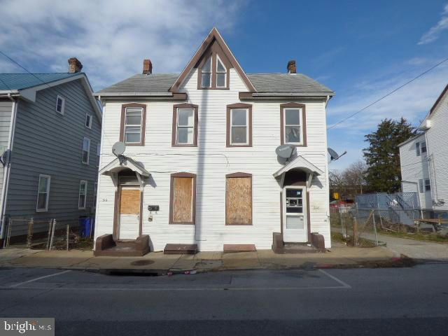 516 GEORGE ST, HAGERSTOWN, MD 21740, photo 1 of 20