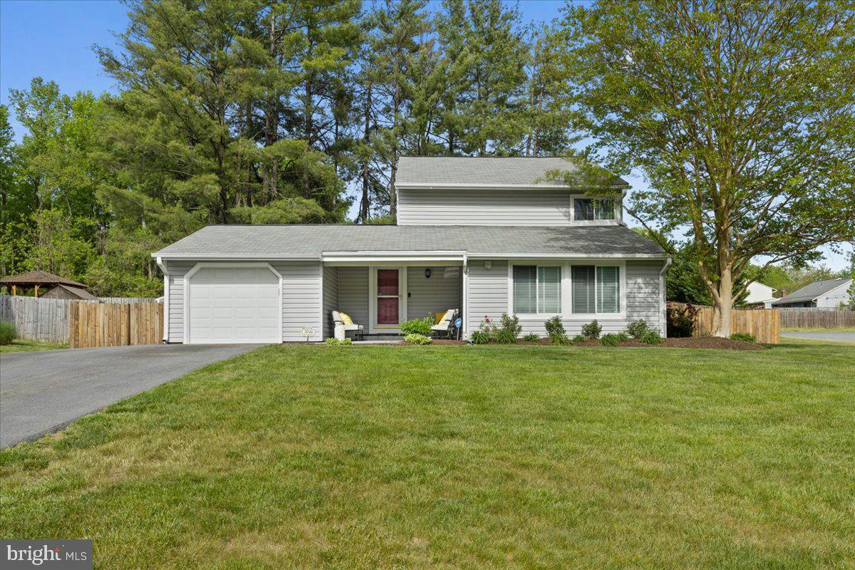 3046 NUTWOOD LN, BOWIE, MD 20716, photo 1 of 41