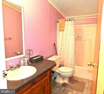 81 MARK LN, NORRISTOWN, PA 19403, photo 4 of 25
