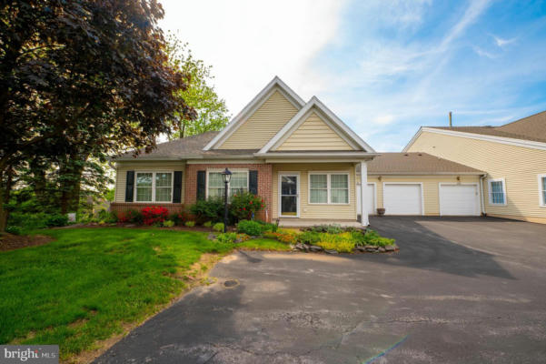 2442 STEEPLECHASE DR, MACUNGIE, PA 18062 - Image 1