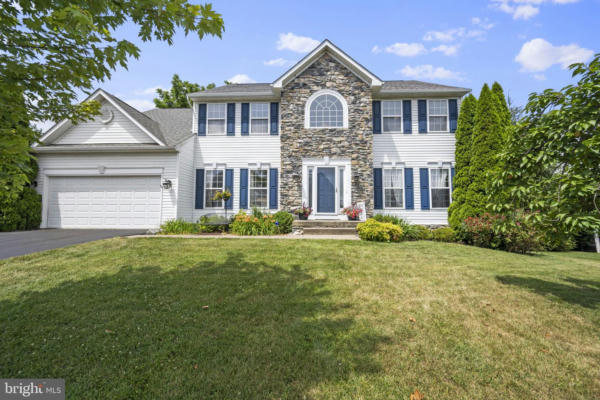 285 SPYGLASS HILL DR, CHARLES TOWN, WV 25414 - Image 1
