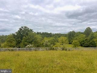 14105 LEE HWY, AMISSVILLE, VA 20106, photo 3 of 12