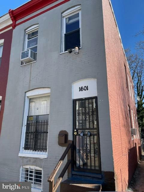 1601 N CHAPEL ST, BALTIMORE, MD 21213, photo 1 of 16