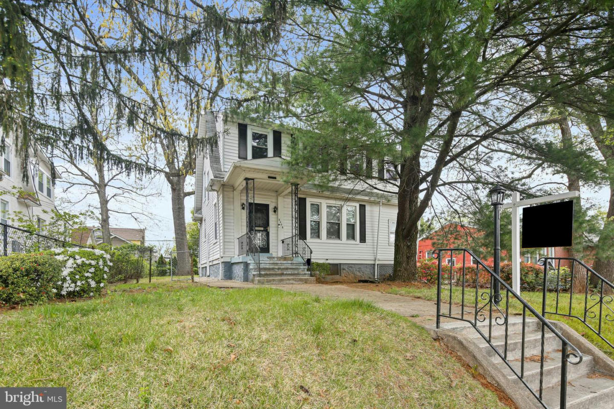 3206 GLEN AVE, BALTIMORE, MD 21215, photo 1 of 33