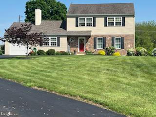 5 CARRIAGE DR, DOWNINGTOWN, PA 19335 - Image 1