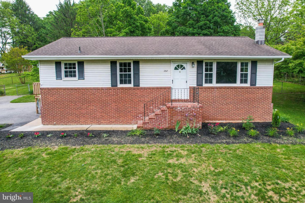 2517 SNYDERSBURG RD, HAMPSTEAD, MD 21074, photo 1 of 31