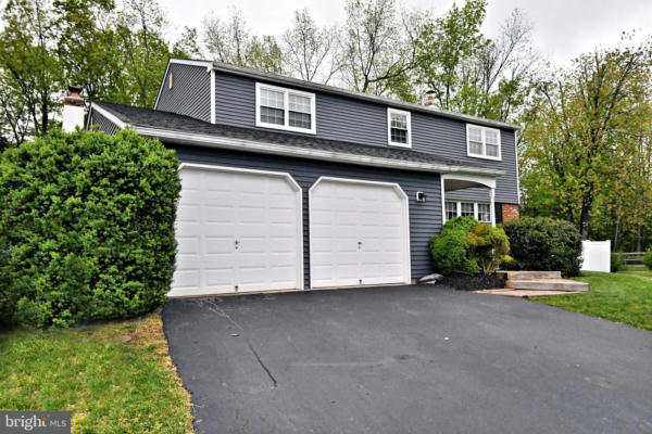 531 COLONY DR, COLLEGEVILLE, PA 19426 - Image 1