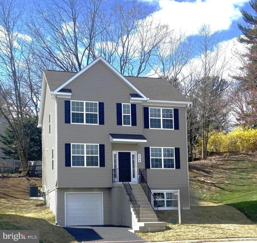 204 SHANNONBROOK LN, FREDERICK, MD 21702, photo 1 of 36