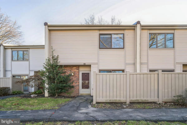22 TWIN BROOKS DR, WILLOW GROVE, PA 19090 - Image 1