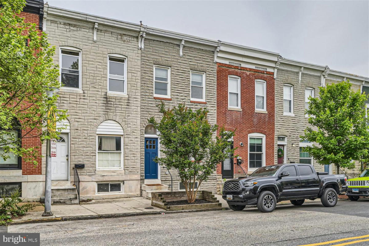 10 S EAST AVE, BALTIMORE, MD 21224, photo 1 of 33