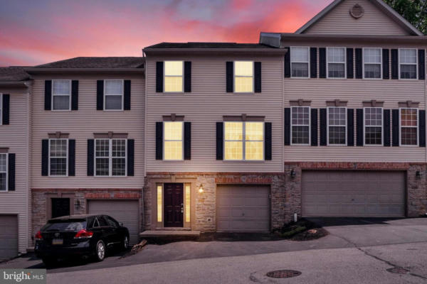 2702 STEEPLE CHASE DR, YORK, PA 17402 - Image 1