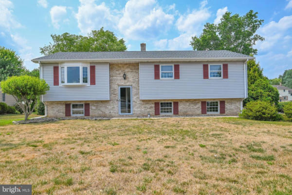 2713 WILLAPA DR, DOVER, PA 17315 - Image 1