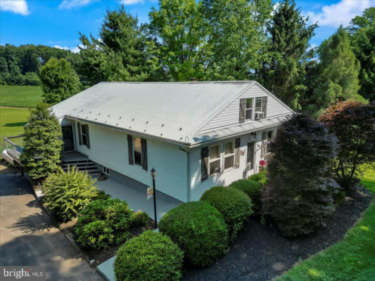 402 FROG HOLLOW RD, OXFORD, PA 19363 - Image 1