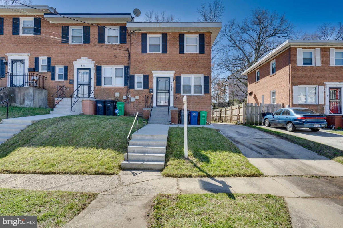 821 MAURY AVE, OXON HILL, MD 20745, photo 1 of 54