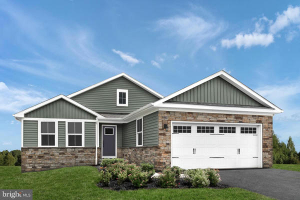 8125 PERSPECTIVE PLACE, HEDGESVILLE, WV 25427 - Image 1