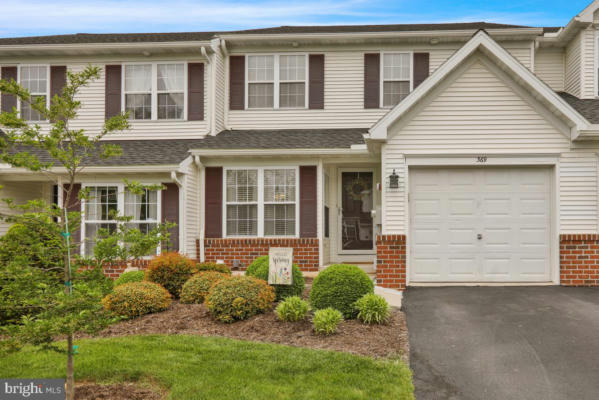 369 WATERFORD LN, READING, PA 19606 - Image 1