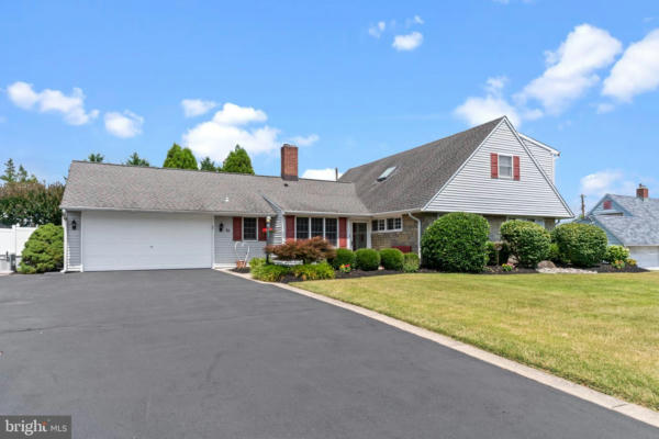 51 ROCKWOOD RD, LEVITTOWN, PA 19056 - Image 1