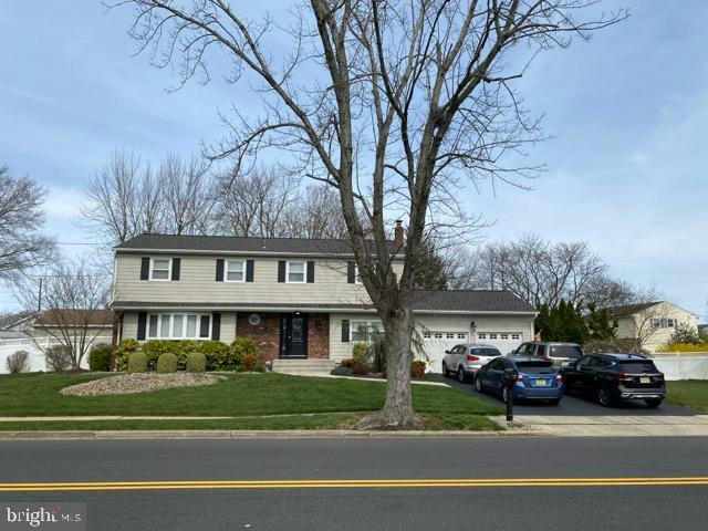 19 W CONSTITUTION DR, BORDENTOWN, NJ 08505, photo 1 of 39