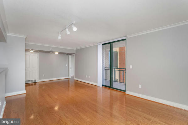 414 WATER ST APT 1615, BALTIMORE, MD 21202, photo 4 of 34