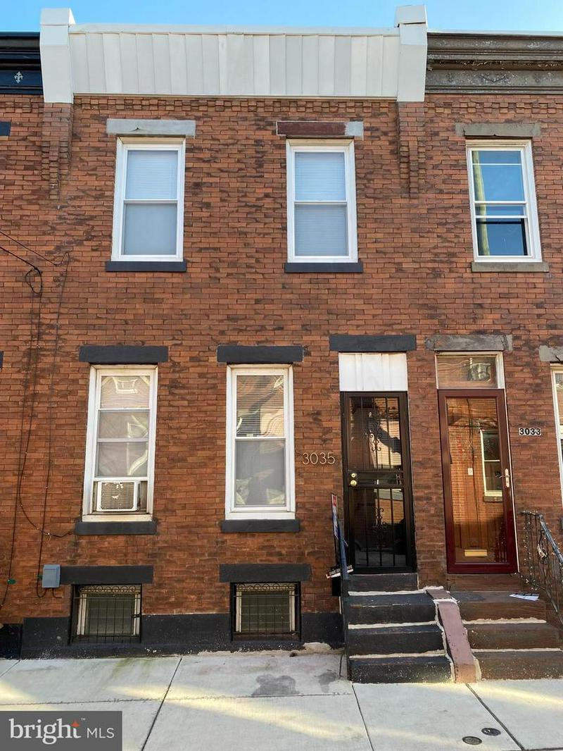 3035 Livingston St, Philadelphia, Pa 19134 For Sale 