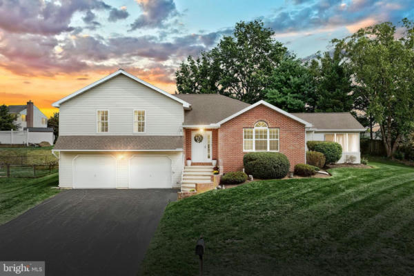 3082 HONEY RUN DR, YORK, PA 17408 - Image 1