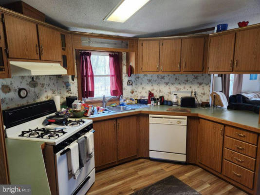 24 VALLEY GORGE MOBILE HOME PARK, WHITE HAVEN, PA 18661, photo 4 of 25