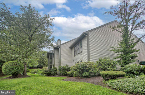 563 ROSLAIRE DR, HUMMELSTOWN, PA 17036 - Image 1