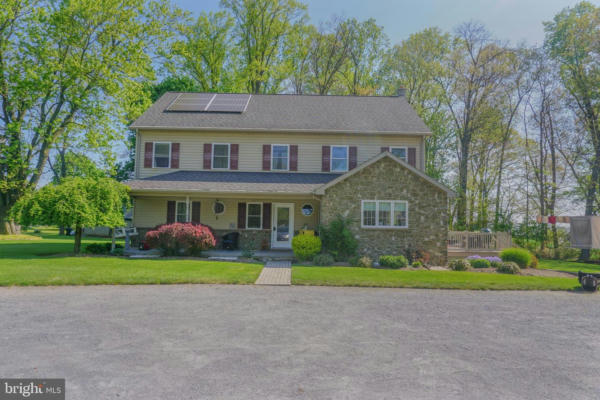 303 S KINZER ROAD, KINZERS, PA 17535 - Image 1
