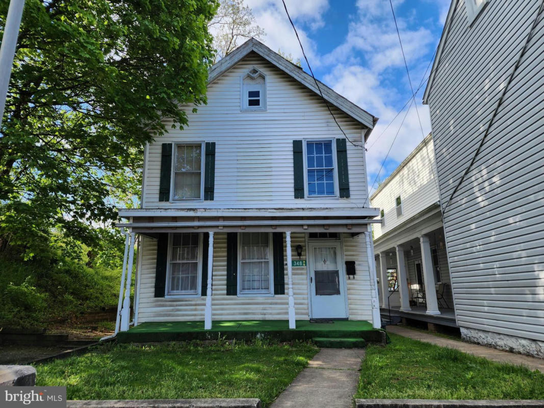 348 E QUEEN ST, CHAMBERSBURG, PA 17201, photo 1 of 15