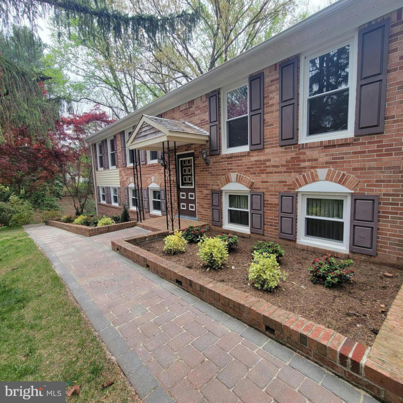 9325 WESTFIELD DR, WHITE PLAINS, MD 20695, photo 1 of 49